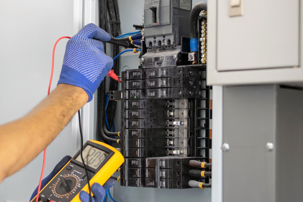 Circuit Breaker Installation and Repair Services